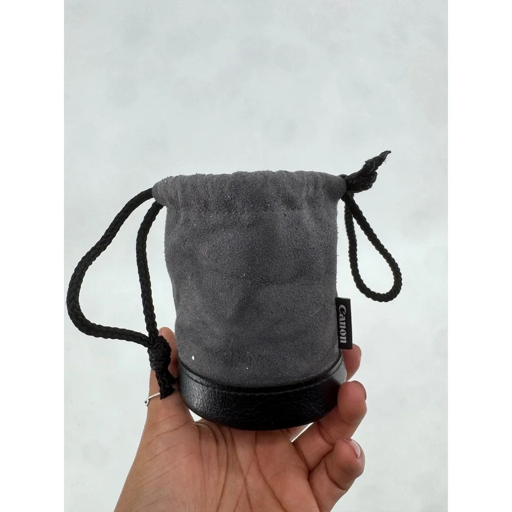 Polaroid Filter Wallet Case and Canon Suede Drawstring Lens Pouch Bundle Black